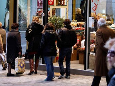 Ανοιχτά σήμερα τα καταστήματα